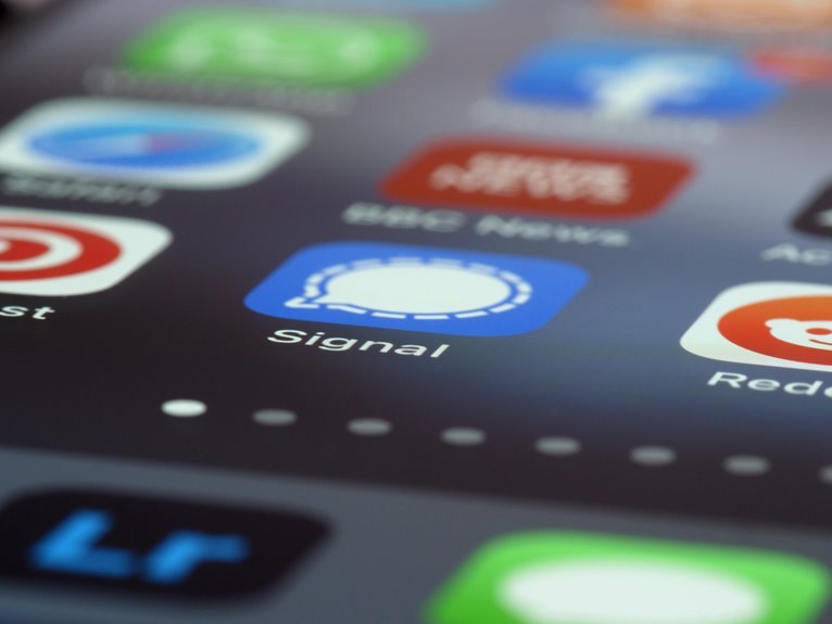 track phone number signals